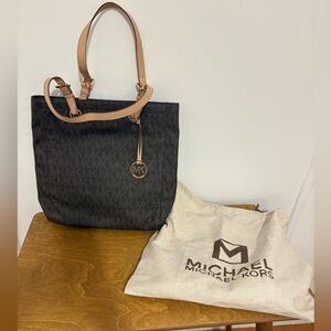 Michael Kors Black and Tan Tote Bag